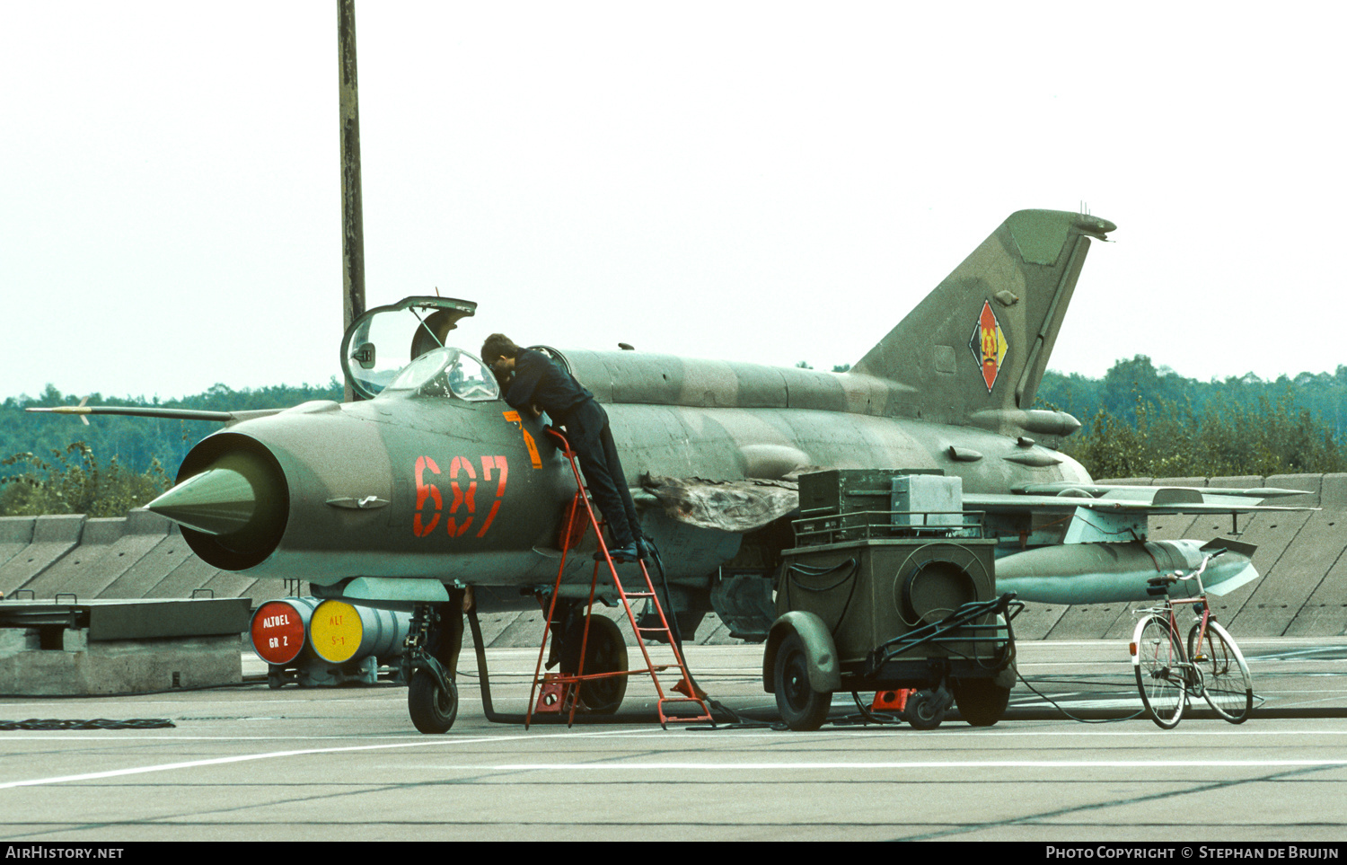 Aircraft Photo of 687 | Mikoyan-Gurevich MiG-21MF | East Germany - Air Force | AirHistory.net #190986