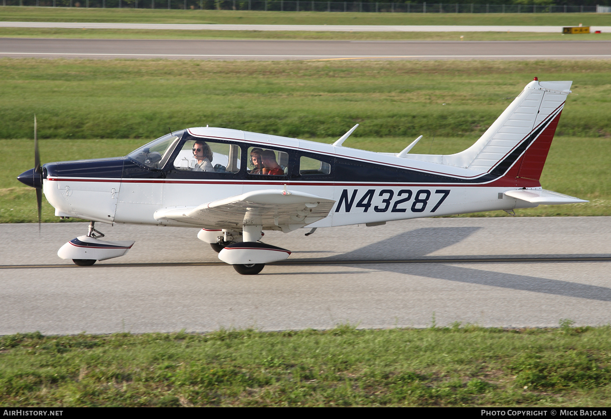 Aircraft Photo of N43287 | Piper PA-28-151 Cherokee Warrior | AirHistory.net