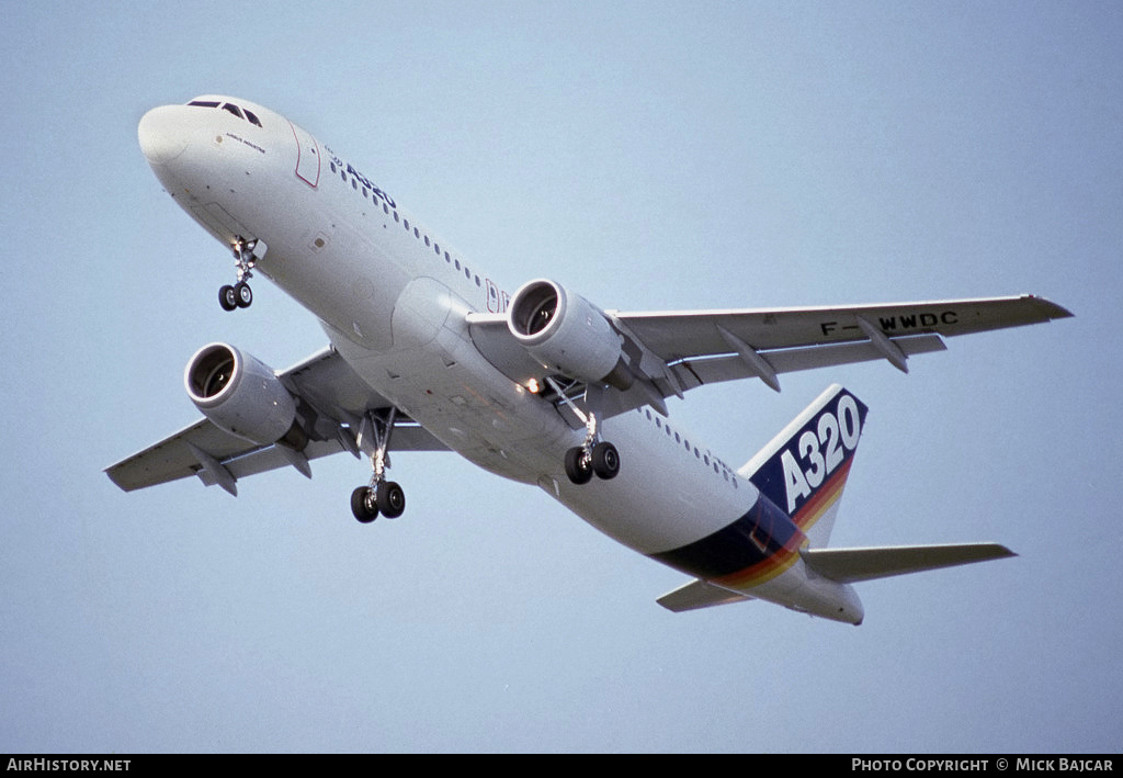 Aircraft Photo of F-WWDC | Airbus A320-111 | Airbus Industrie | AirHistory.net #170