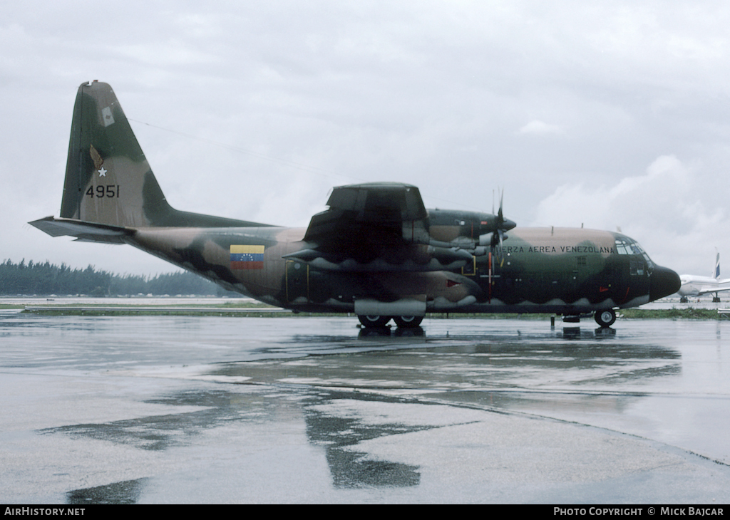 Aircraft Photo of 4951 | Lockheed C-130H Hercules | Venezuela - Air Force | AirHistory.net #222
