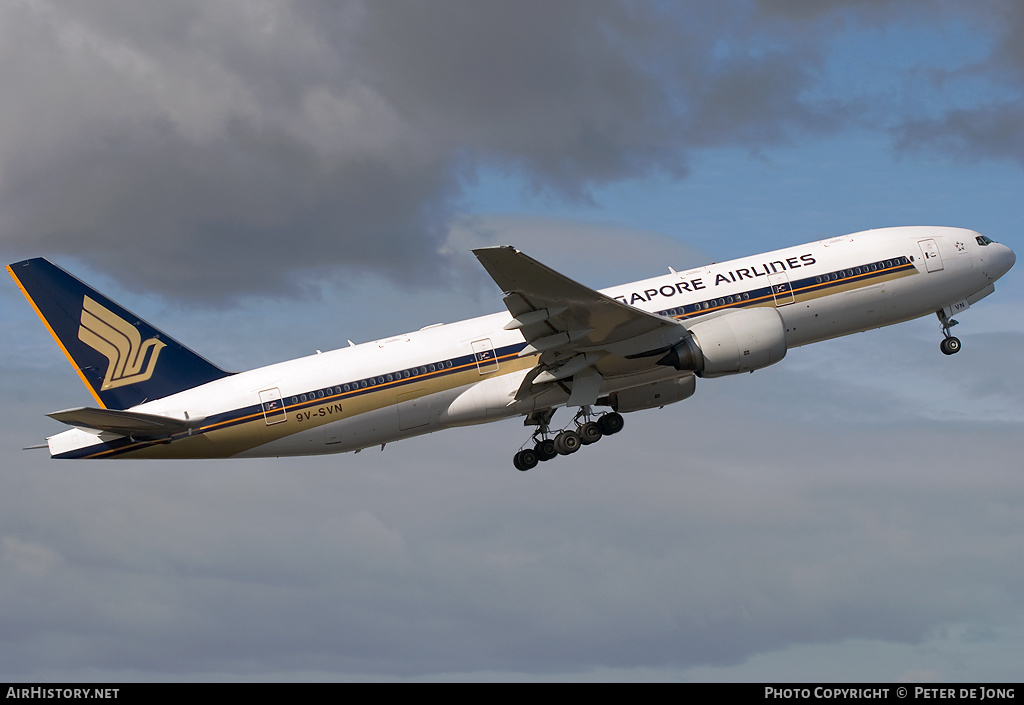 Aircraft Photo of 9V-SVN | Boeing 777-212/ER | Singapore Airlines | AirHistory.net #261