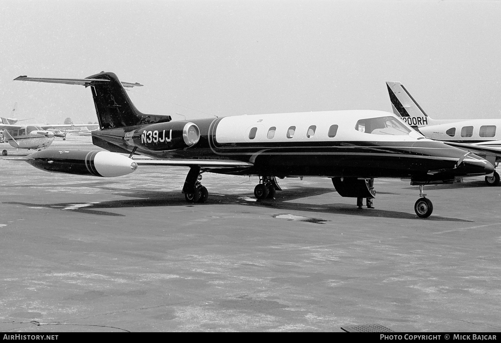 Aircraft Photo of N39JJ | Gates Learjet 25B | AirHistory.net #304