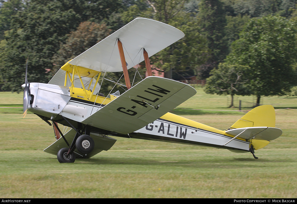 Aircraft Photo of G-ALIW | De Havilland D.H. 82A Tiger Moth II | AirHistory.net #559