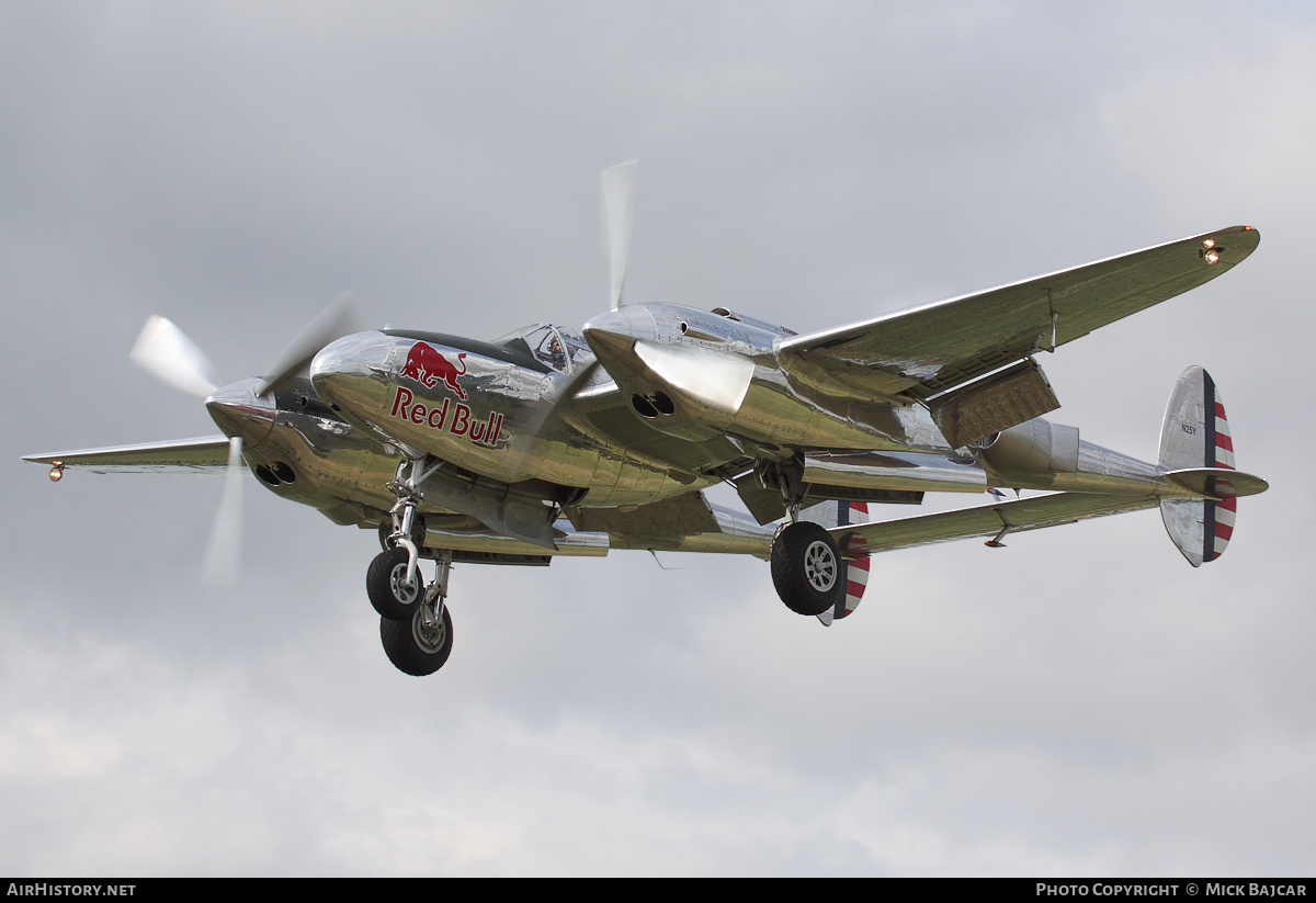 Aircraft Photo of N25Y | Lockheed P-38L Lightning | Red Bull | AirHistory.net #813