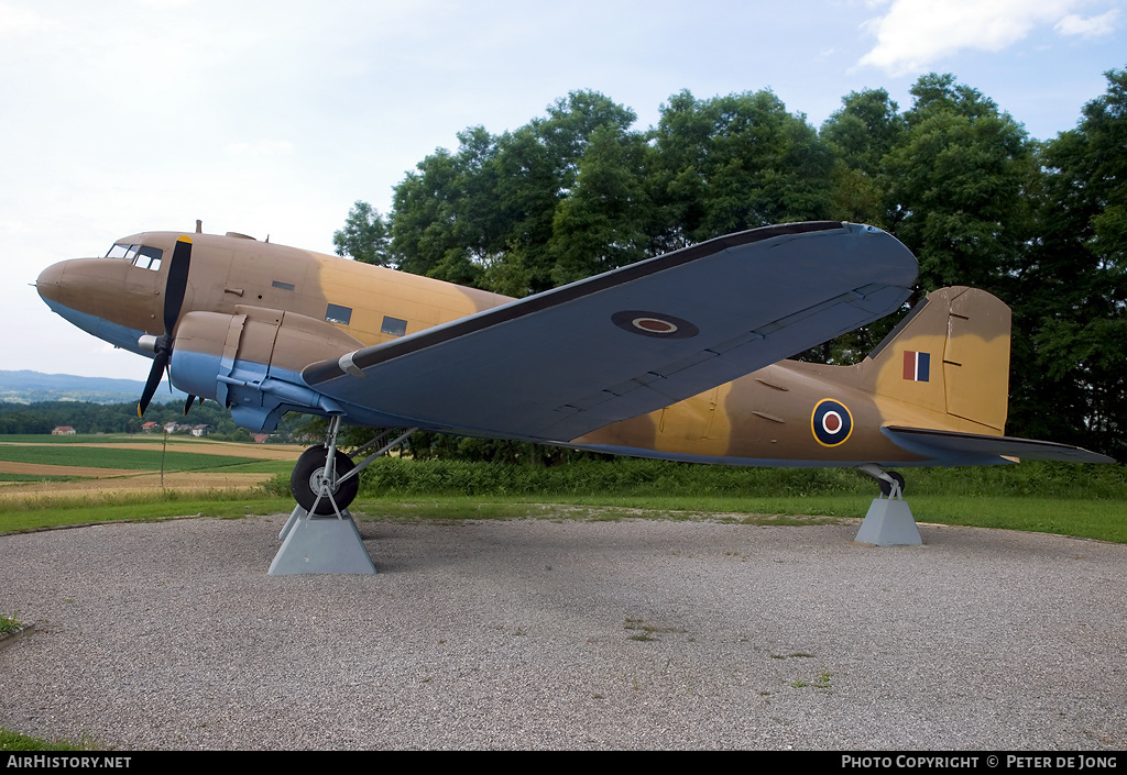 Aircraft Photo of 71253 | Douglas C-47A Dakota Mk.3 | UK - Air Force | AirHistory.net #843