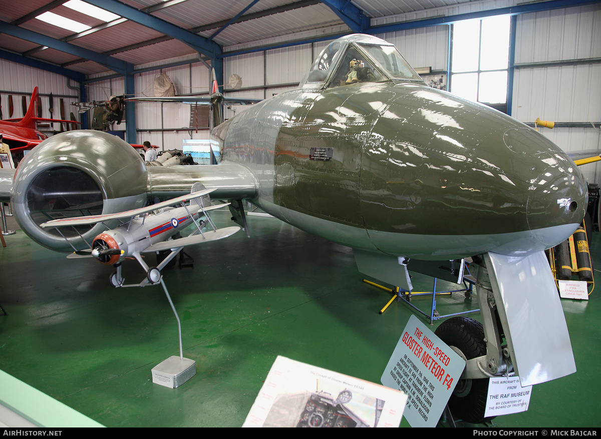 Aircraft Photo of EE549 | Gloster Meteor F4 | UK - Air Force | AirHistory.net #1601