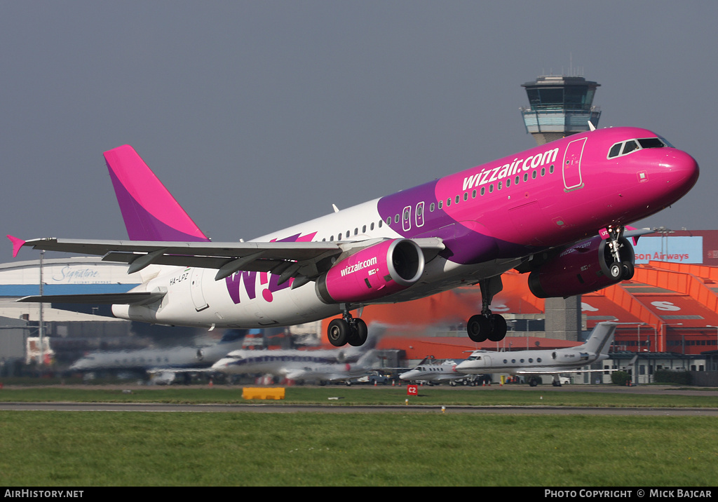 Aircraft Photo of HA-LPZ | Airbus A320-232 | Wizz Air | AirHistory.net #1820