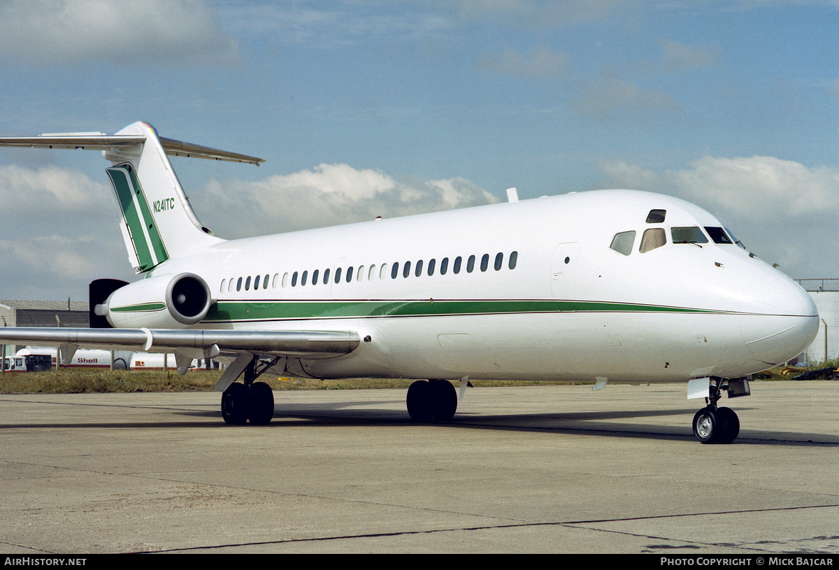 Aircraft Photo of N241TC | Douglas DC-9-15 | AirHistory.net #1827