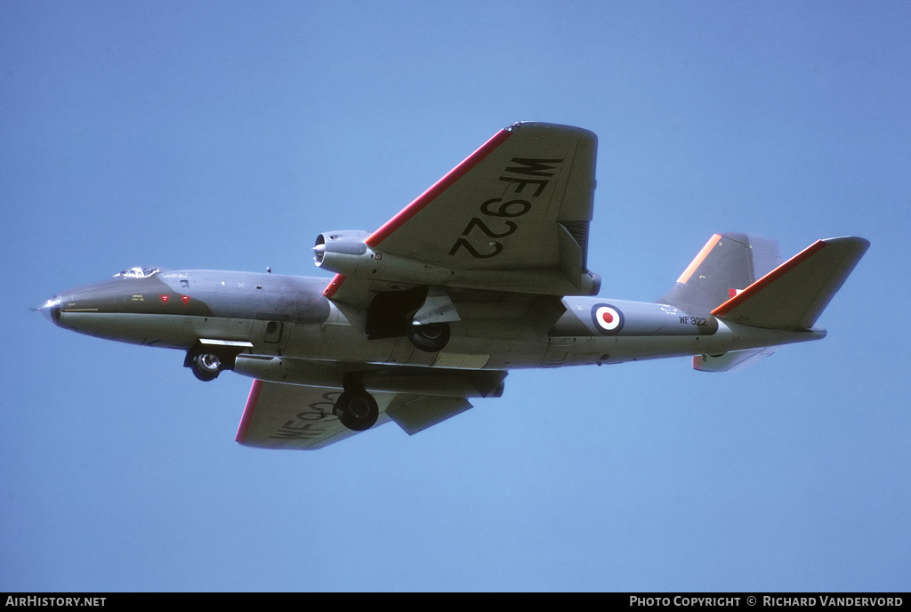 Aircraft Photo of WF922 | English Electric Canberra PR3 | UK - Air Force | AirHistory.net #1941