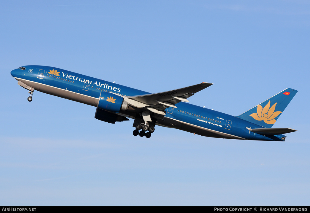 Aircraft Photo of VN-A142 | Boeing 777-2Q8/ER | Vietnam Airlines | AirHistory.net #2136