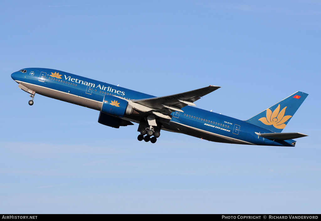 Aircraft Photo of VN-A142 | Boeing 777-2Q8/ER | Vietnam Airlines | AirHistory.net