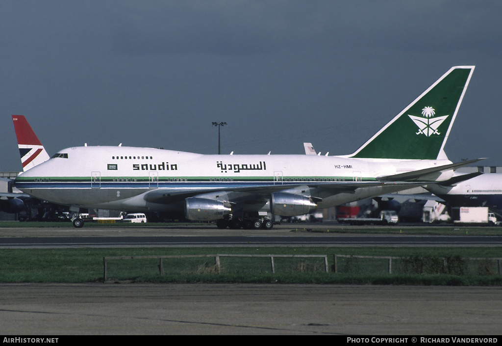 Aircraft Photo of HZ-HM1 | Boeing 747SP-68 | Saudia - Saudi Arabian Royal Flight | AirHistory.net #2154