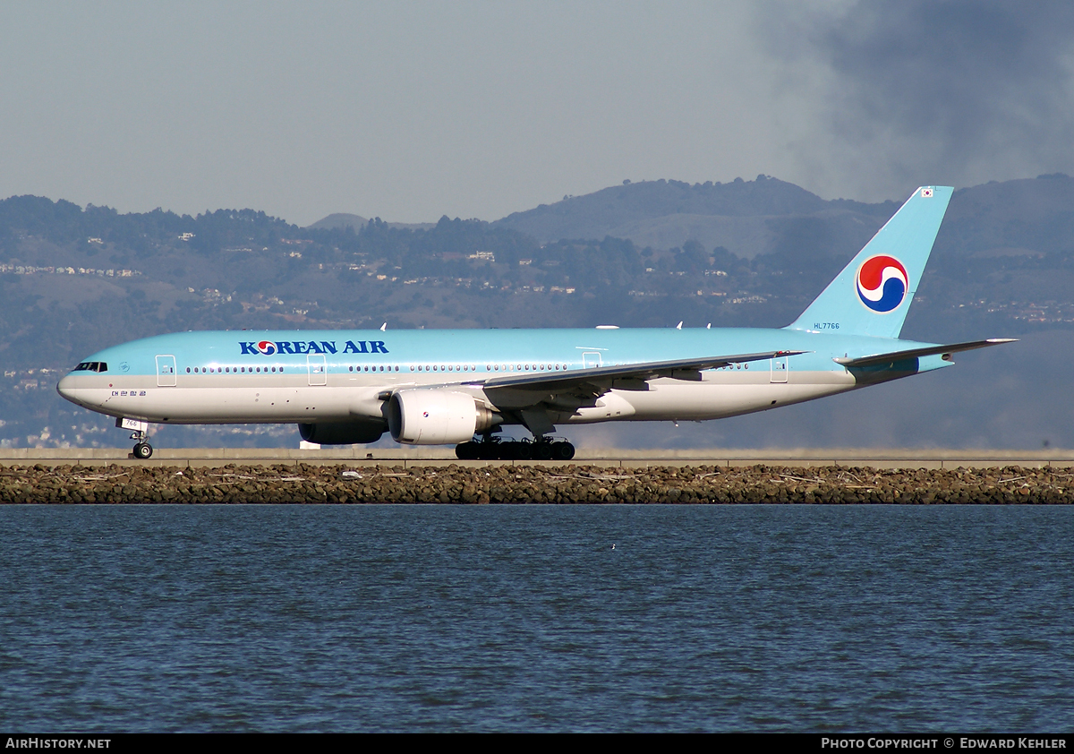 Aircraft Photo of HL7766 | Boeing 777-2B5/ER | Korean Air | AirHistory.net #2195