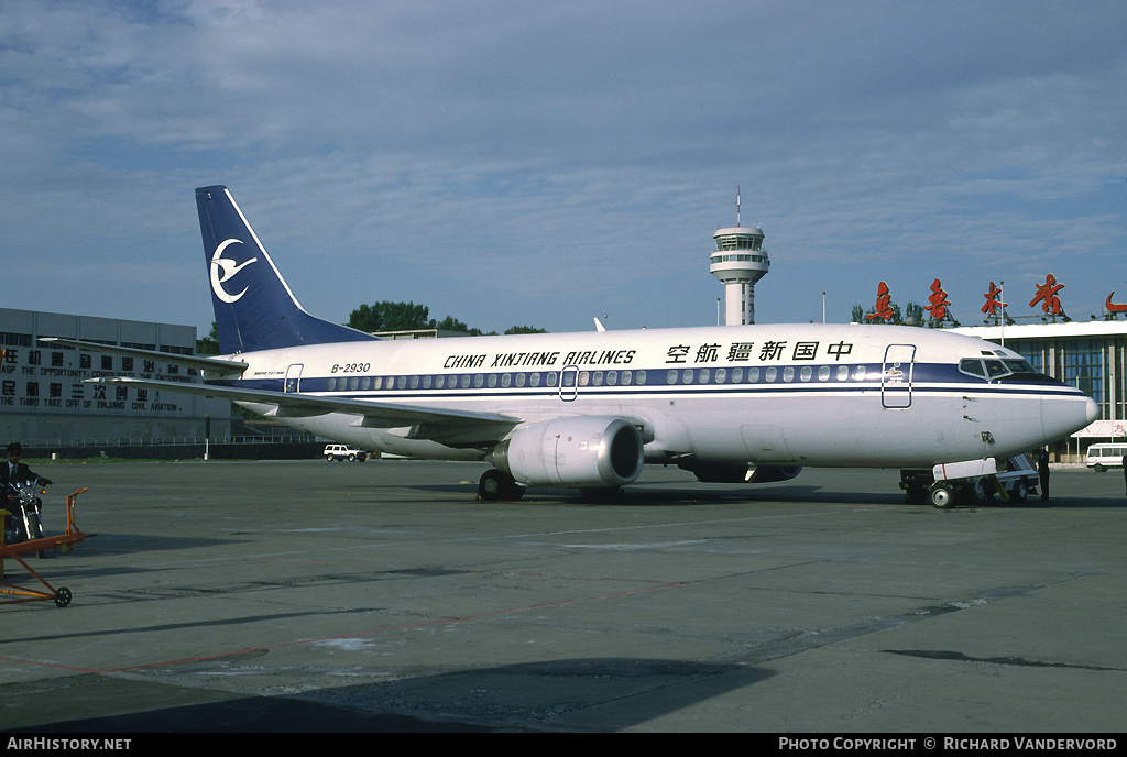 Aircraft Photo of B-2930 | Boeing 737-31L | China Xinjiang Airlines | AirHistory.net #2351