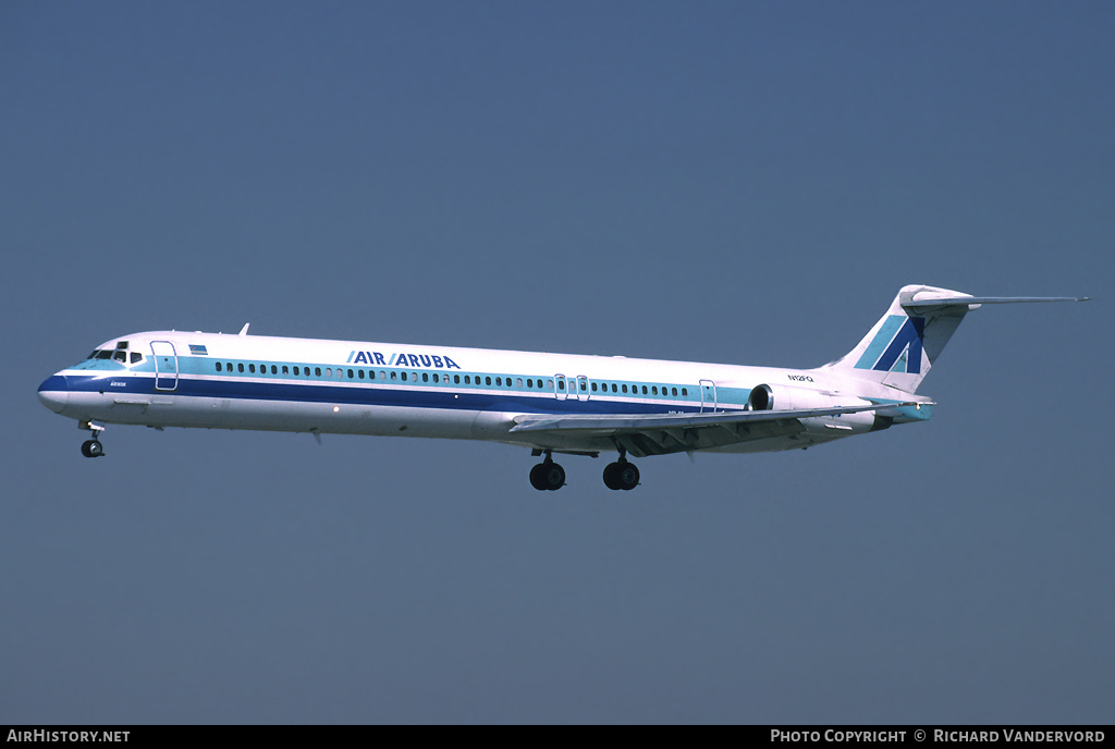 Aircraft Photo of N12FQ | McDonnell Douglas MD-88 | Air Aruba | AirHistory.net #2382