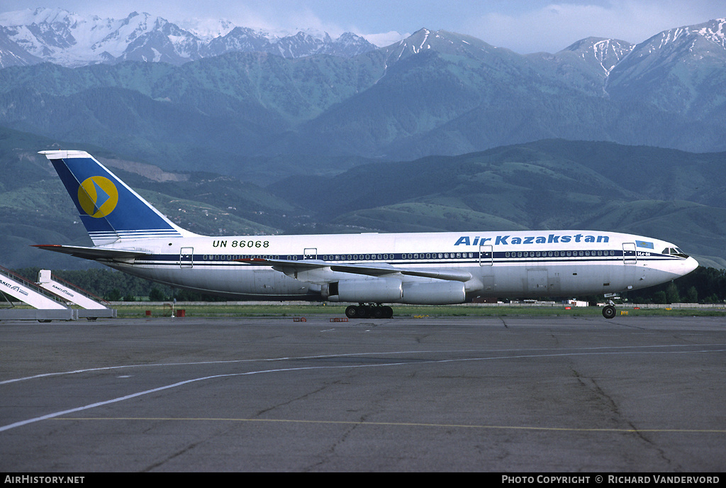 Aircraft Photo of UN-86068 | Ilyushin Il-86 | Air Kazakstan | AirHistory.net #2398