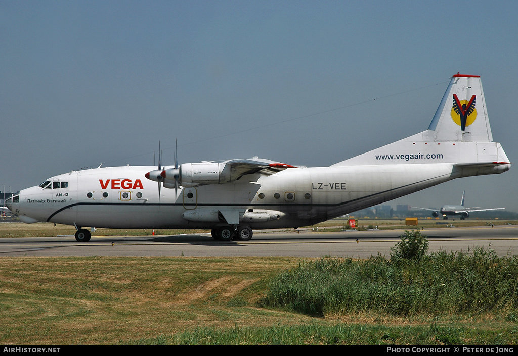 Aircraft Photo of LZ-VEE | Antonov An-12BP | Vega Airlines | AirHistory.net #2428
