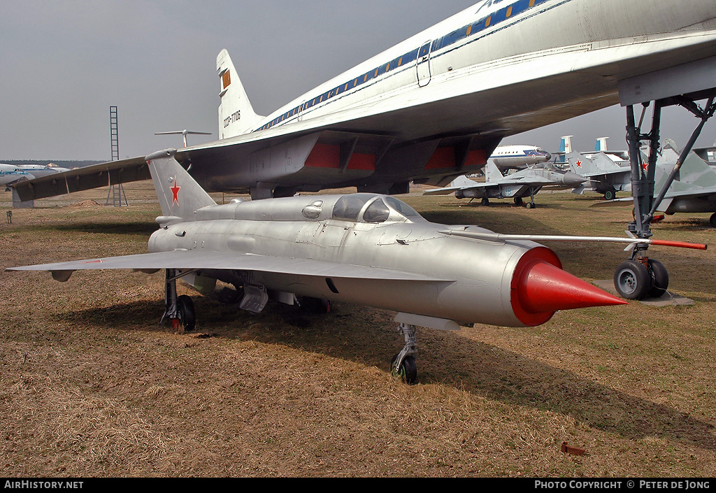 Aircraft Photo of Mikoyan-Gurevich MiG-21I Analog | Soviet Union - Air Force | AirHistory.net #2432