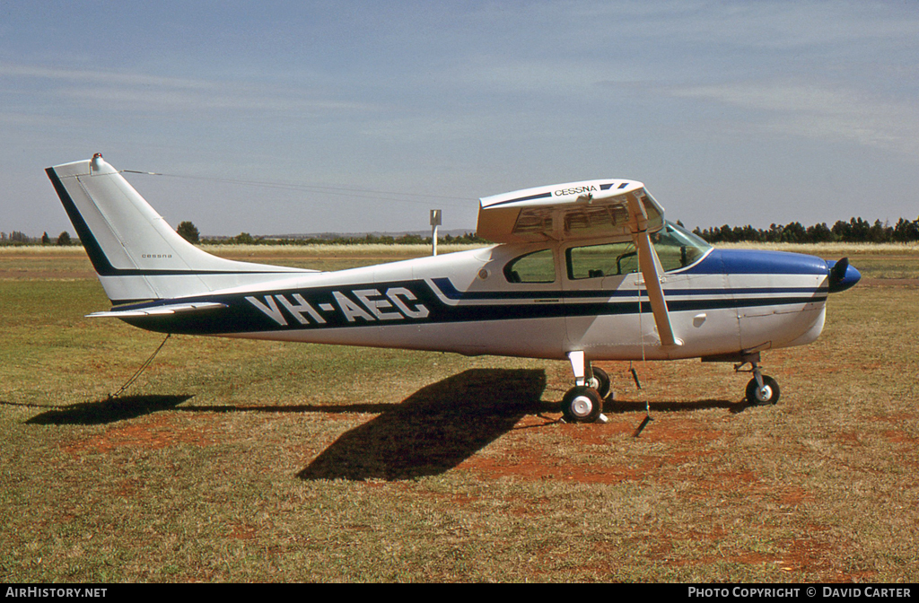 Aircraft Photo of VH-AEC | Cessna 210 | AirHistory.net #2461