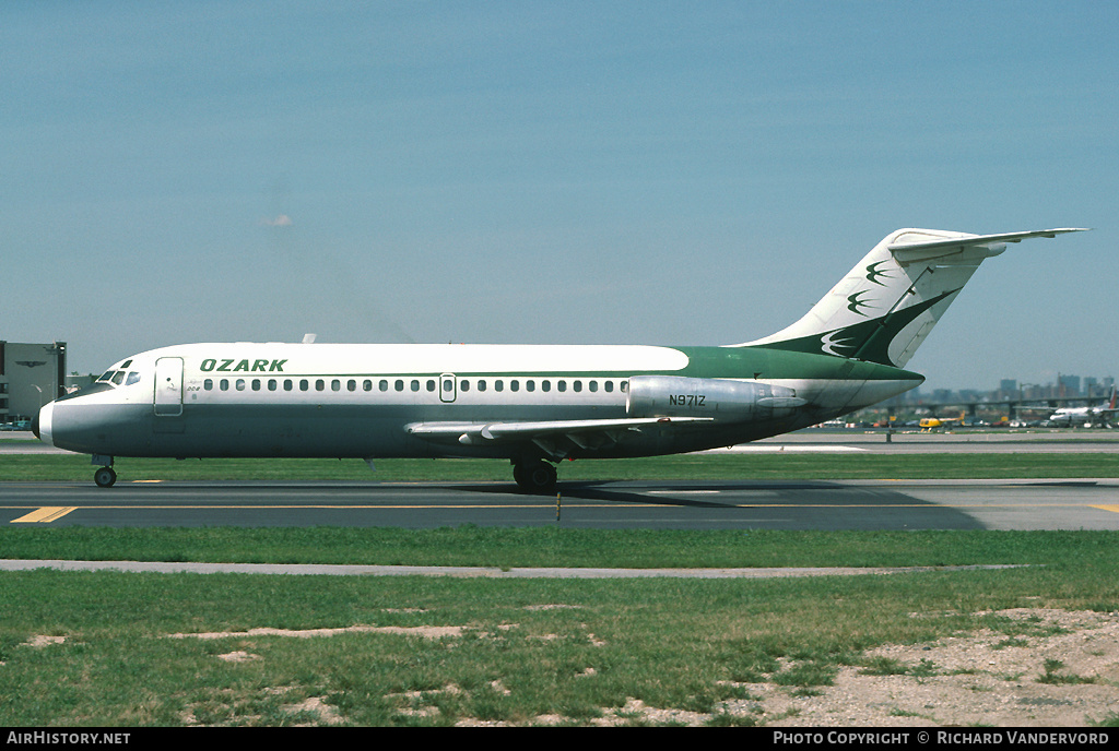 Aircraft Photo of N971Z | Douglas DC-9-15 | Ozark Air Lines | AirHistory.net #2587