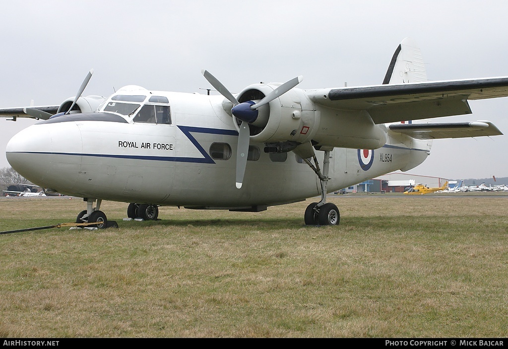 Aircraft Photo of G-BXES / XL954 | Hunting Percival P.66 Pembroke C.1 | UK - Air Force | AirHistory.net #2618