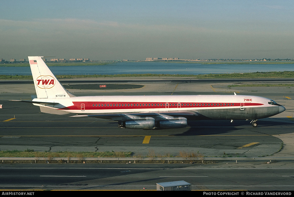 Aircraft Photo of N772TW | Boeing 707-331 | Trans World Airlines - TWA | AirHistory.net #2658
