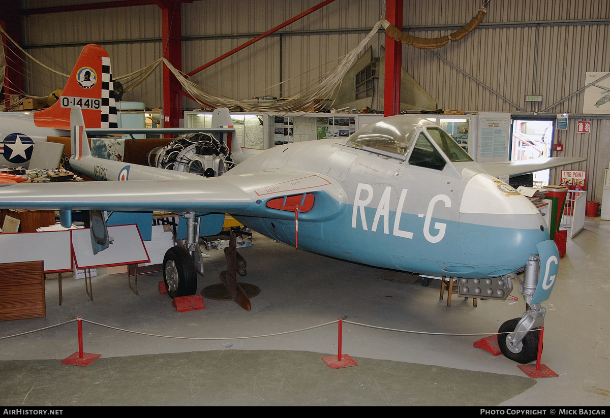 Aircraft Photo of VF301 / VF/301 | De Havilland D.H. 100 Vampire F1 | UK - Air Force | AirHistory.net #2745