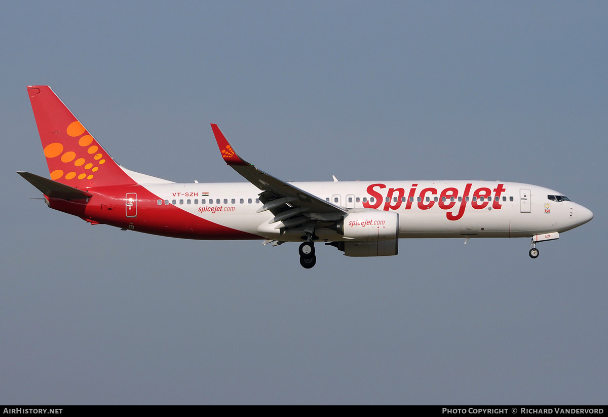 Aircraft Photo of VT-SZH | Boeing 737-86N | SpiceJet | AirHistory.net #2752