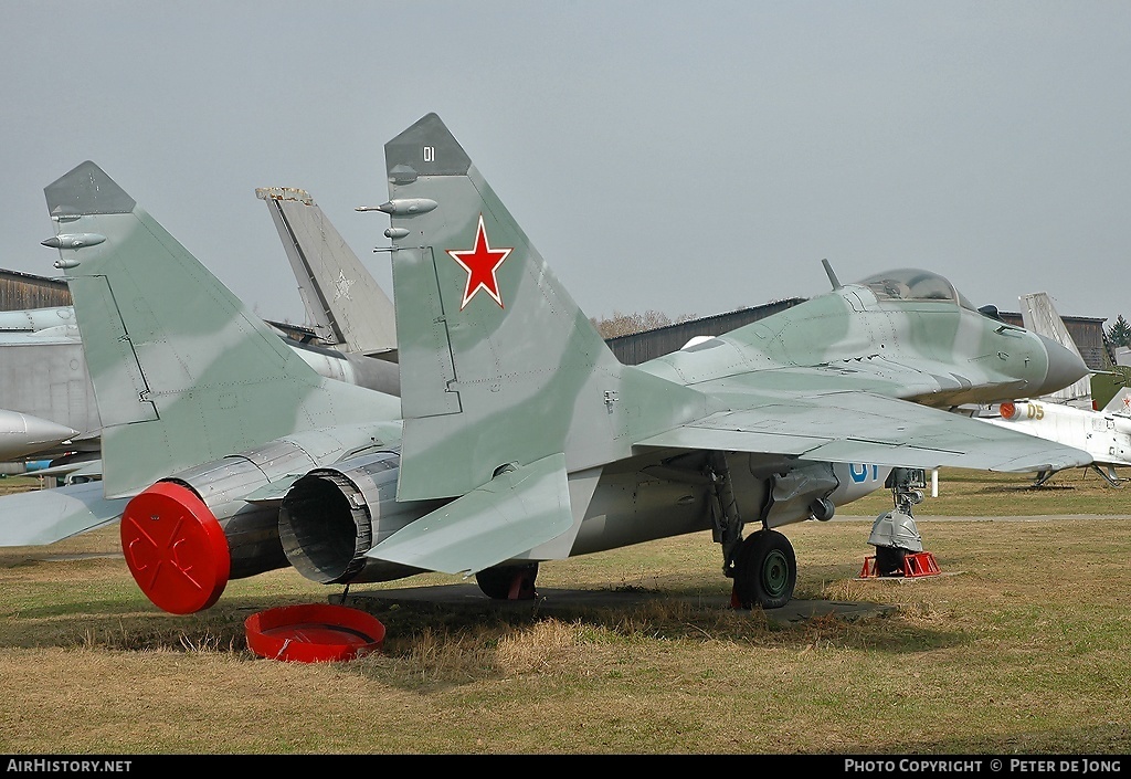 Aircraft Photo of 01 blue | Mikoyan-Gurevich MiG-29 (9-12) | Soviet Union - Air Force | AirHistory.net #2875