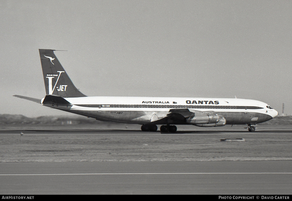 Aircraft Photo of VH-EBN | Boeing 707-338C | Qantas | AirHistory.net #2949