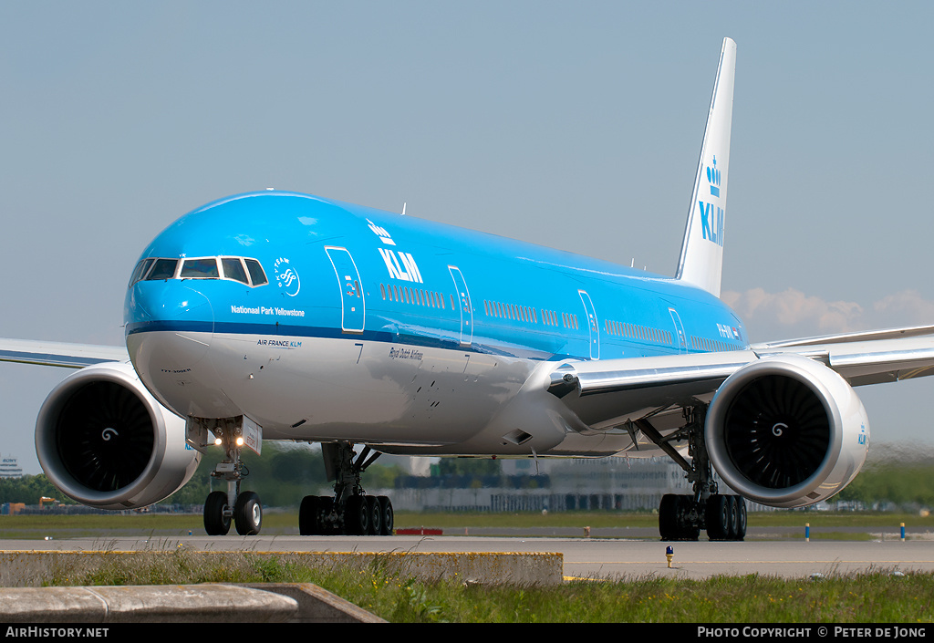 Aircraft Photo of PH-BVK | Boeing 777-306/ER | KLM - Royal Dutch Airlines | AirHistory.net #3098