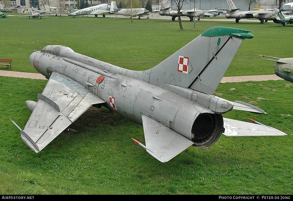 Aircraft Photo of 116 | Sukhoi Su-7UM | Poland - Air Force | AirHistory.net #3154