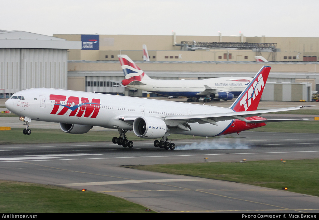 Aircraft Photo of PT-MUF | Boeing 777-32W/ER | TAM Linhas Aéreas | AirHistory.net #3160