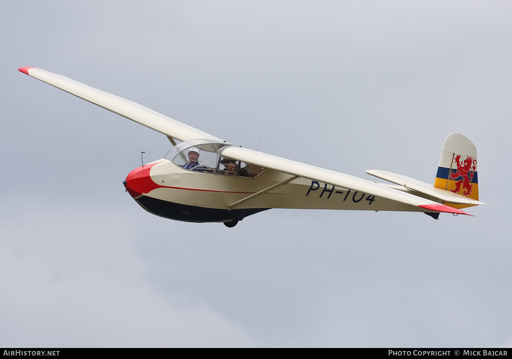 Aircraft Photo of PH-104 | Schleicher Ka-4 Rhönlerche II | AirHistory.net #3227