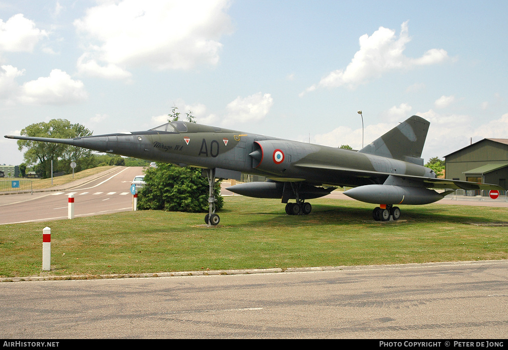 Aircraft Photo of 16 | Dassault Mirage IVA | France - Air Force | AirHistory.net #3404