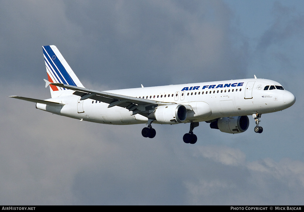 Aircraft Photo of F-GHQL | Airbus A320-211 | Air France | AirHistory.net #3644