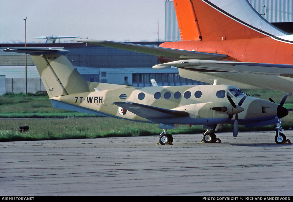 Aircraft Photo of 7T-WRH | Beech 200 Super King Air | Algeria - Air Force | AirHistory.net #3687