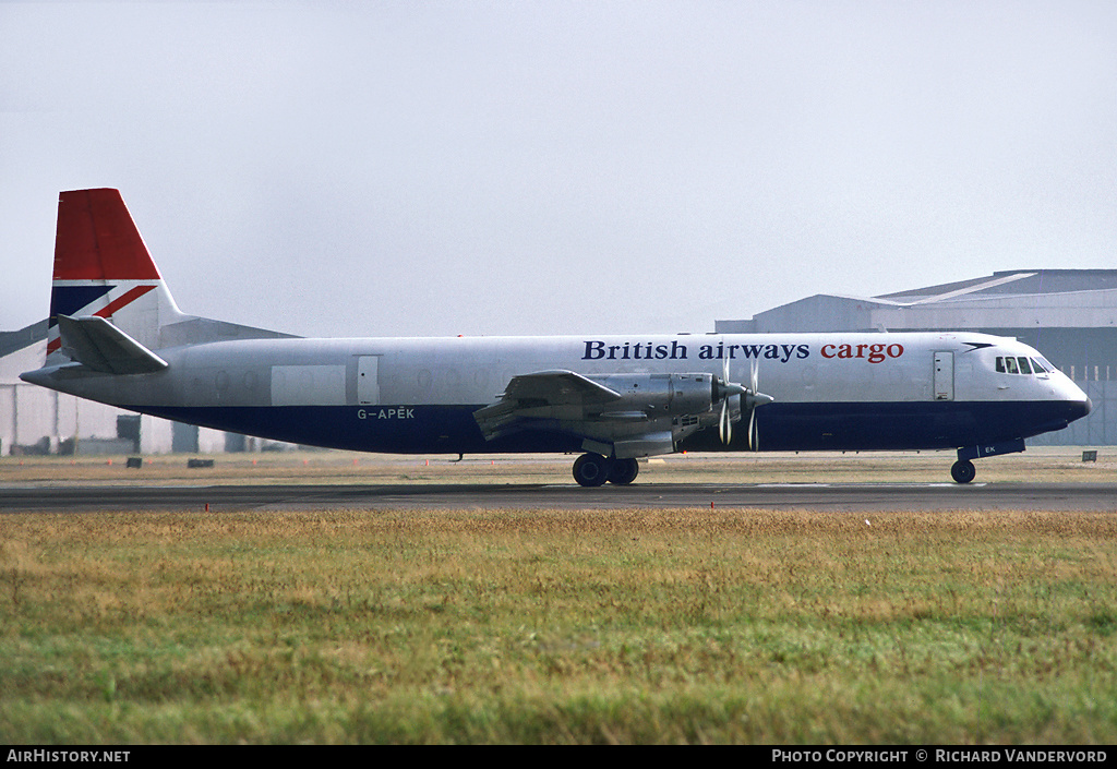 Aircraft Photo of G-APEK | Vickers 953C Merchantman | British Airways Cargo | AirHistory.net #3782