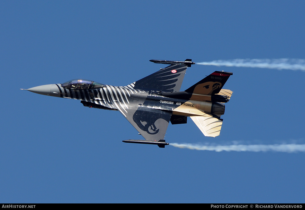 Aircraft Photo of 91-0011 | General Dynamics F-16CG Night Falcon | Turkey - Air Force | AirHistory.net #3810