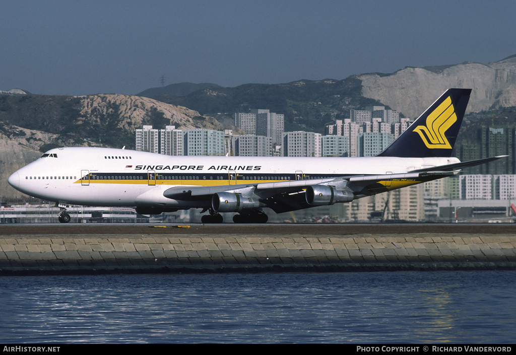 Aircraft Photo of 9V-SQN | Boeing 747-212B | Singapore Airlines | AirHistory.net #4015