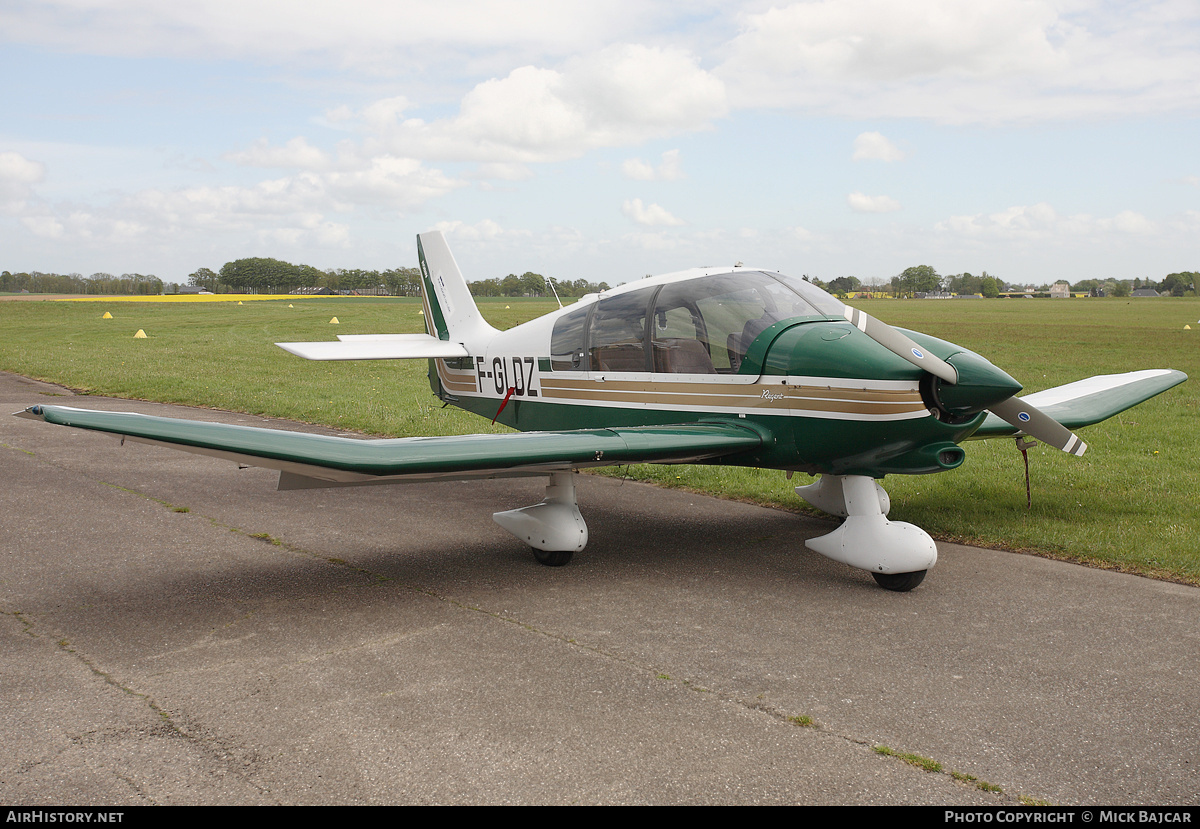 Aircraft Photo of F-GLDZ | Robin DR-400-180 Regent | AirHistory.net #4183