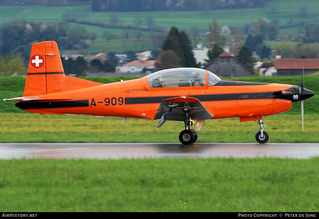 Aircraft Photo of A-909 | Pilatus PC-7 | Switzerland - Air Force | AirHistory.net #4261