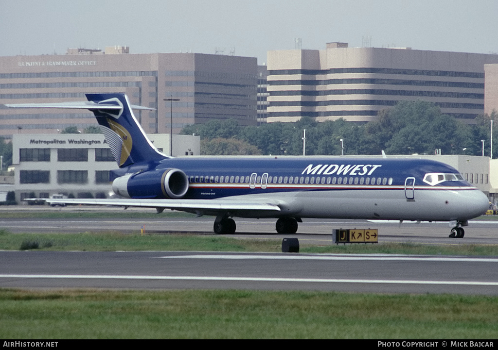 Aircraft Photo of N904ME | Boeing 717-2BL | Midwest Airlines | AirHistory.net #4368