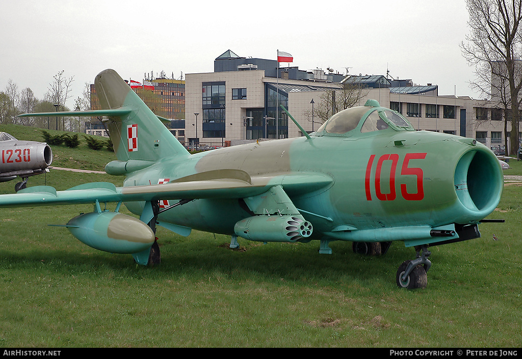 Aircraft Photo of 105 | PZL-Mielec Lim-6bis | Poland - Air Force | AirHistory.net #4380