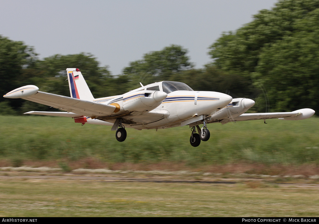 Aircraft Photo of D-GPEZ | Piper PA-30-160 Twin Comanche C | AirHistory.net #4439