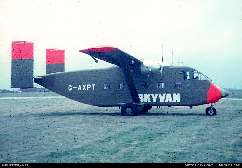 Aircraft Photo of G-AXPT | Short SC.7 Skyvan 3M-400 | AirHistory.net #4683