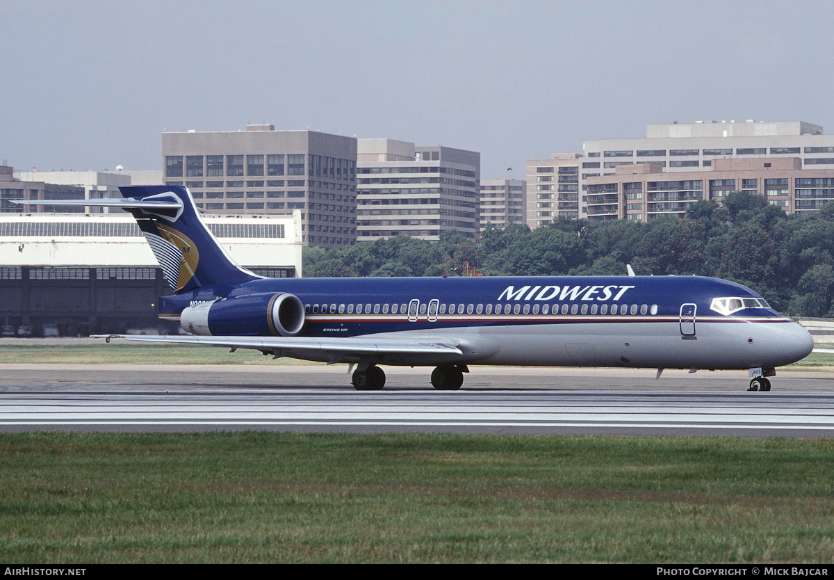 Aircraft Photo of N908ME | Boeing 717-2BL | Midwest Airlines | AirHistory.net #5263