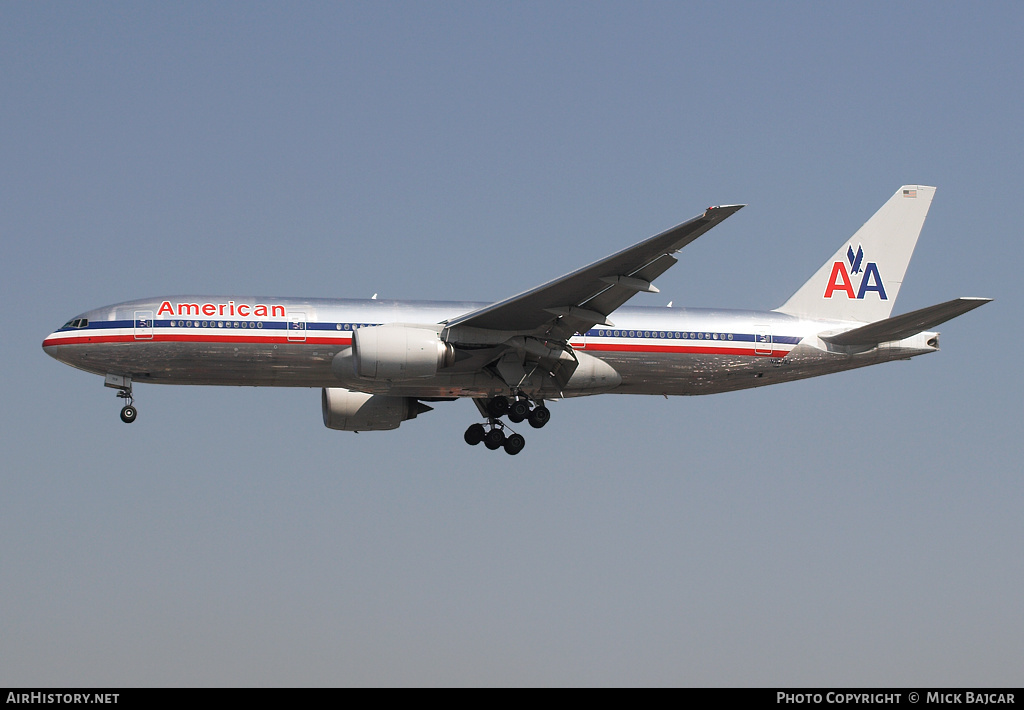 Aircraft Photo of N767AJ | Boeing 777-223/ER | American Airlines | AirHistory.net #5399