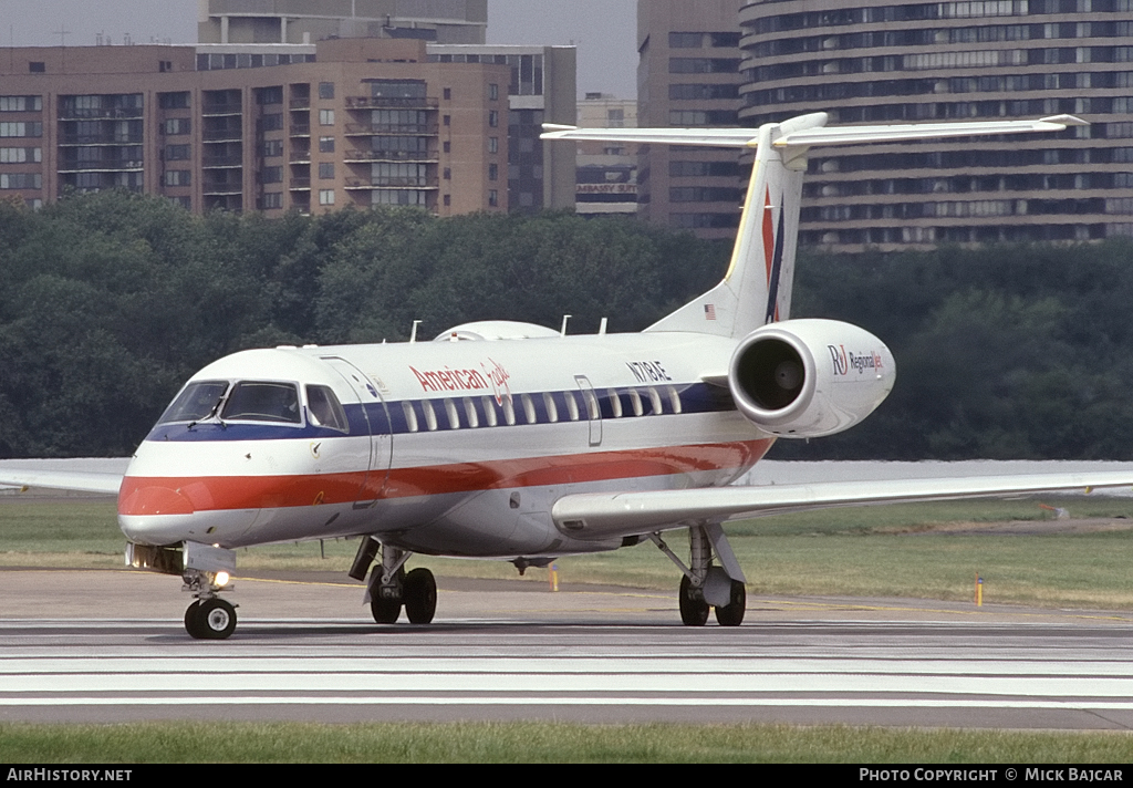 Aircraft Photo of N718AE | Embraer ERJ-135LR (EMB-135LR) | American Eagle | AirHistory.net #5425