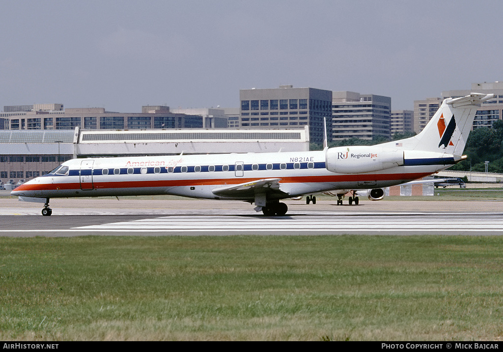 Aircraft Photo of N821AE | Embraer ERJ-140LR (EMB-135KL) | American Eagle | AirHistory.net #5426